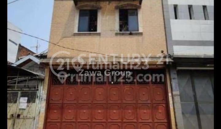 Quick Sale Newly Renovated Shop House Suitable for Convenience Store Warehouse in Krendang Quick Sale Newly Renovated Shop House Suitable for Convenience Store Warehouse in Krendang