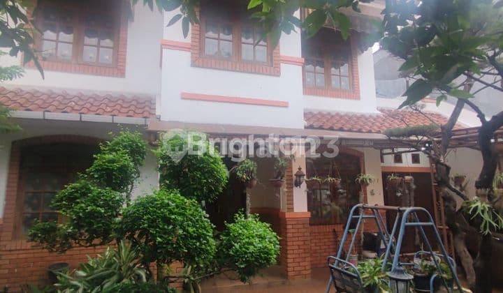 Rumah Siap Huni 2 Lantai Di Cluster Paris Kota Wisata Cibubur