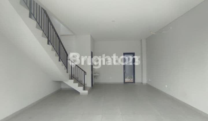 MAU BISNIS KULINER ATAU BUKA KANTOR POSISI HOOK , RUKO 3 LANTAI DI KOTA WISATA