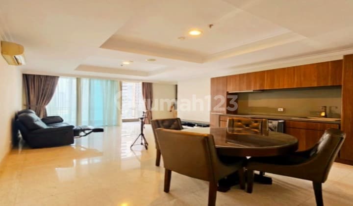 Dijual Apartement Senopati 8 Semi Furnished View Astha Mall Bagus