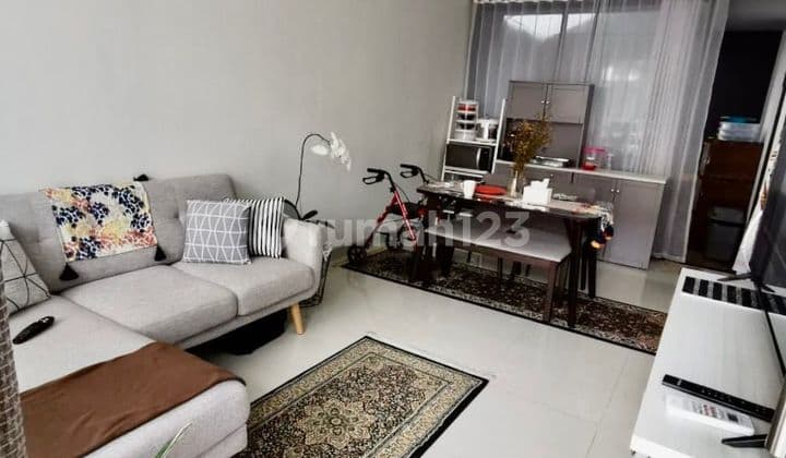 Dijual murah rumah bagus siap huni di Kebayoran Residence