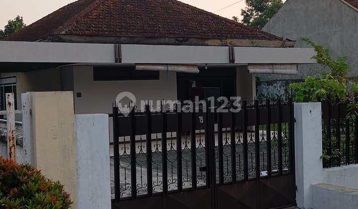 Rumah 1 Lantai Desa Jombatan Jombang Jawa Timur