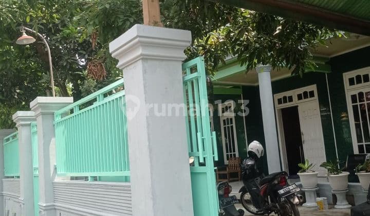 Rumah 2 Lantai di Brangkal Sooko Mojokerto