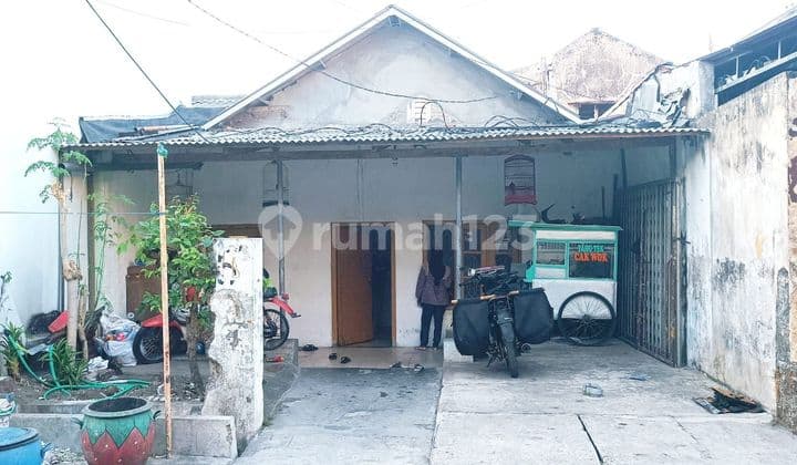 Rumah Siap Huni di Karangrejo Wonokromo Surabaya