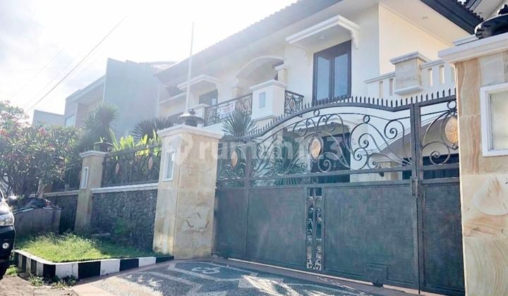 Rumah Mewah Strategis di Margorejo Surabaya Selatan