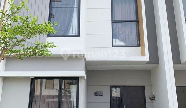 Rumah 2 Lantai Terawat Siap Huni di Sukolilo Surabaya Timur