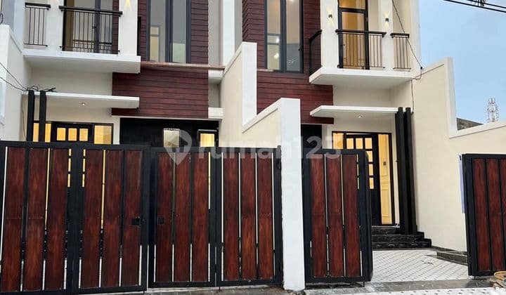 Rumah Baru 2 Lantai di Ketintang Madya Surabaya Selatan
