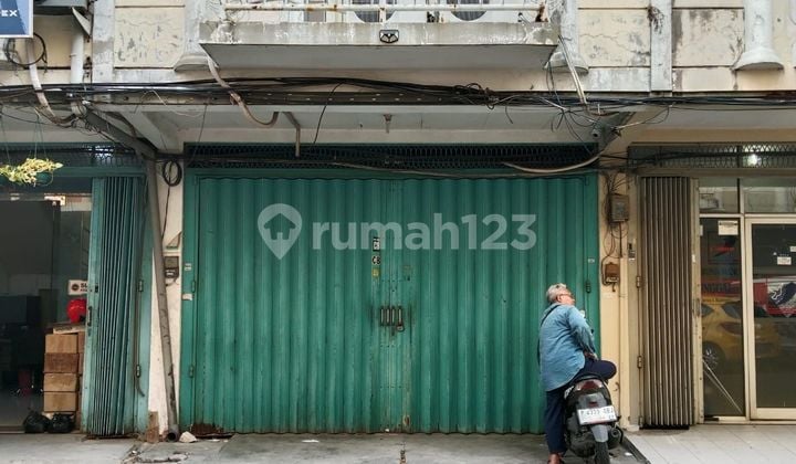 Ruko 3 Lantai Siap Pakai Klampis Ngasem Sukolilo Surabaya Timur