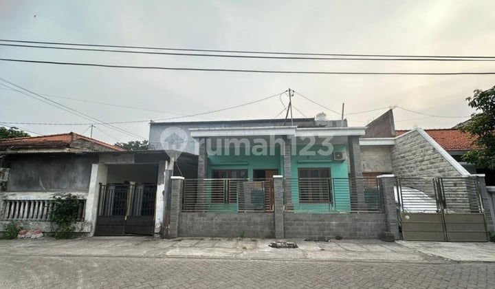 Rumah 2 Lantai Siap Huni Asem Rowo Surabaya