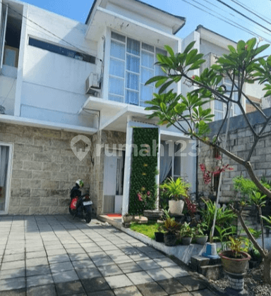 Rumah 2 Lantai Istana Mentari Cemeng Kalang Sidoarjo
