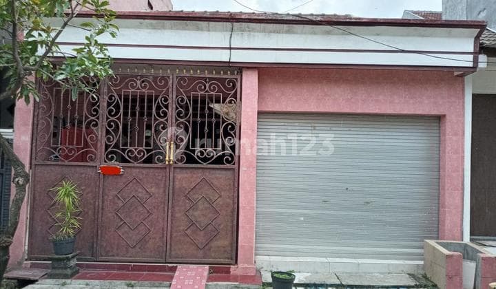 Rumah 1 Lantai Kebraon Indah Permai Surabaya