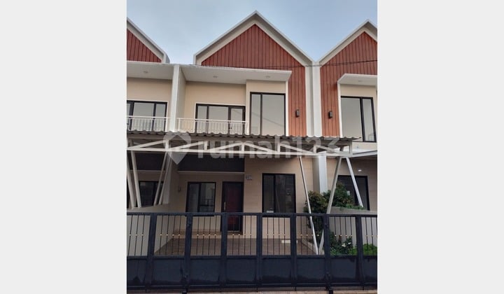 Rumah Ready Siap Huni, Bebas Banjir, 4 Kamar Tidur