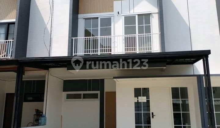 Rumah Konsep Scandinavian Dekat Sentra Kota Jatibening
