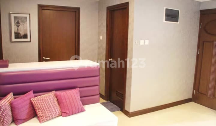 El Royale Apartment for Sale, 2Br Type Fully Furnished with Electronics, Bandung City 0143