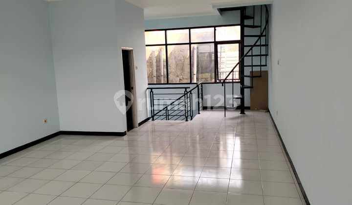 Shop House for Sale Ready to Use Prime Location in Taman Kopo Katapang