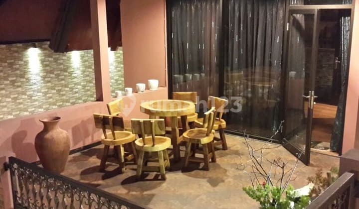Rumah Dijual 2 Lantai View Cantik di Area Dago Pakai, Bandung 0143