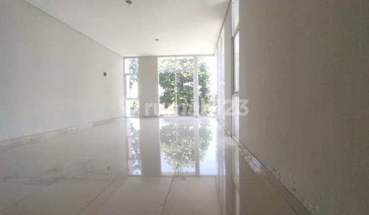 Ruko Dijual Lokasi Strategis Dekat Polban di Area Sarijadi, Bandung 0143