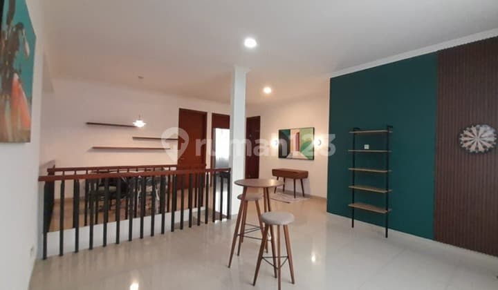 House for Rent Furnished and Ready to Occupy in Setra Duta Area, Bandung 0143