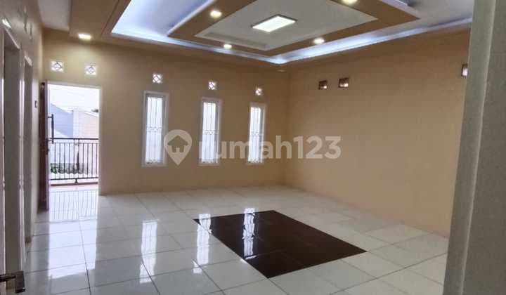 Rumah Dijual Bagus dan Nyaman di Area Cibaligo, Cihanjuang Kbb 26