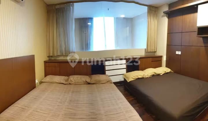 El Royale Apartment For Sale Type 2BR Fully Furnished View of Bandung City 0143