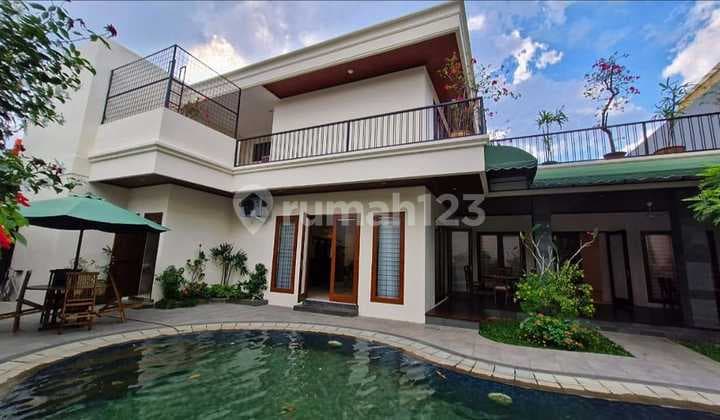 House in Siaga Complex, West Pejaten, South Jakarta