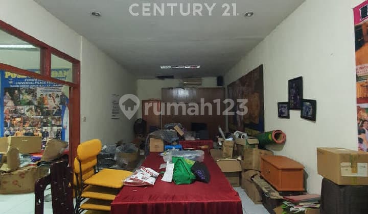 Rumah di Kawasan Blok M Parkiran Luas Cocok Utk Kantor