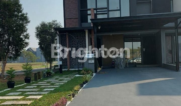 Rumah Super Mewah Suvarna Sutera, Tangerang