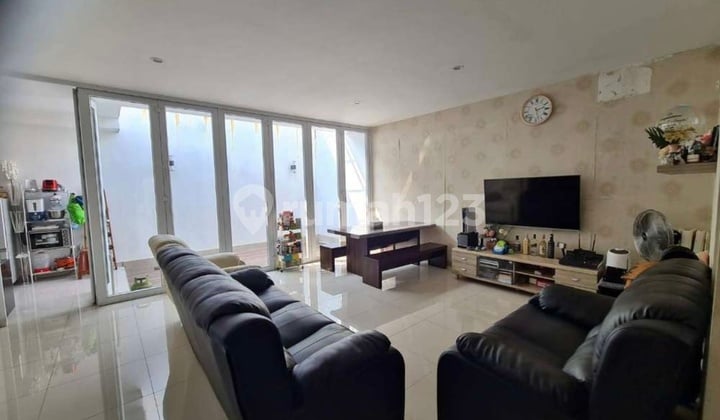 Rumah Supercluster Elysia Suvarna Sutera