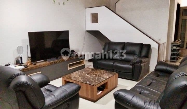 Jual Rumah Siap Huni di Mekar Wangi