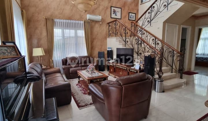 Rumah Mewah Murah di Boulevard Utama Kota Wisata