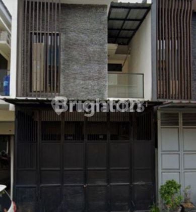 Rumah 2 Lantai siap huni di Sepatan, Tangerang