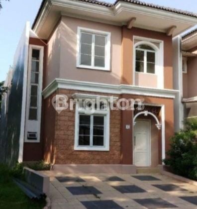 Hoek 2-story ready-to-occupy house in Trimezia, Gading Serpong, Tangerang.