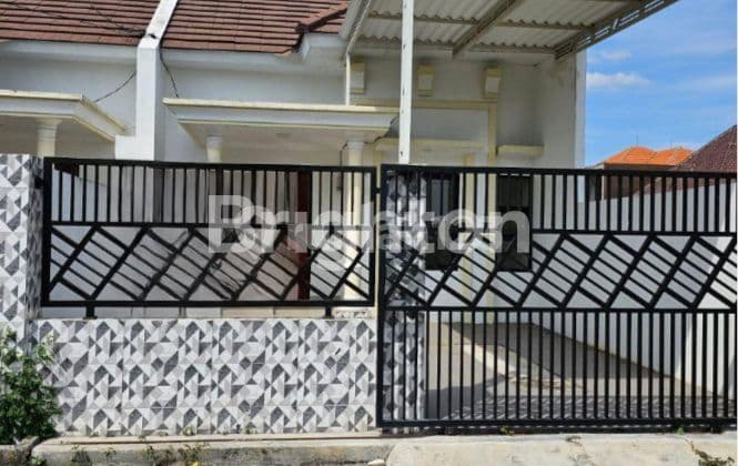 Rumah siap huni jarak 300m dari jalan raya Menganti, Surabaya