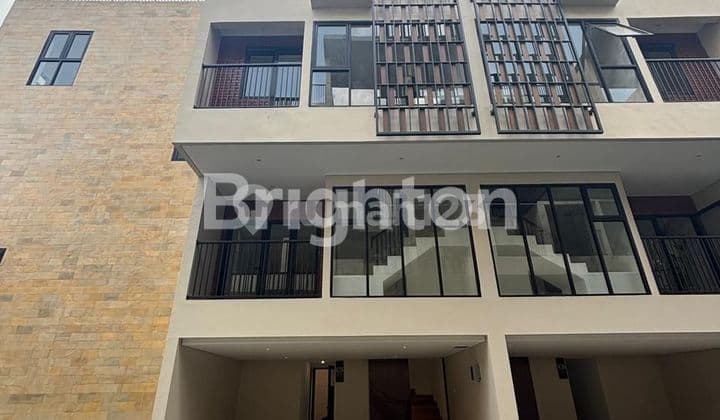 Rumah 4 lantai siap huni di Duren Tiga, Pancoran, Jakarta Selatan