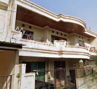 Rumah 2 lantai siap huni di komplek Perdagangan, Ciledug, Tangerang