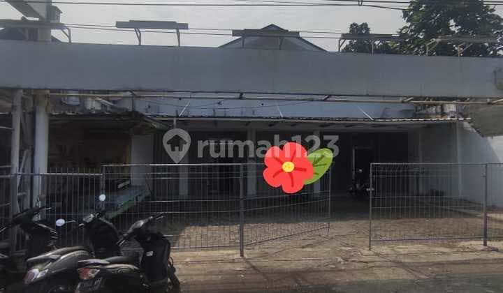Ruang Usaha Bagus 300 m2 SHM Cilebut, Bogor