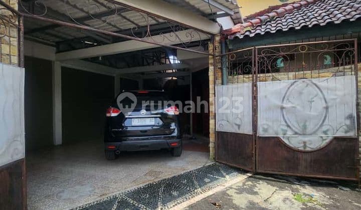 Rumah Bagus Unfurnished SHM Bogor Timur, Bogor