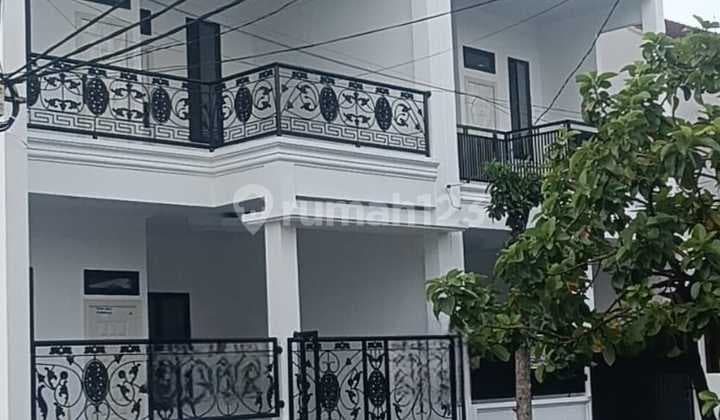 Di Jual Rumah Baru Hook & Badan Harapan Indah Bekasi