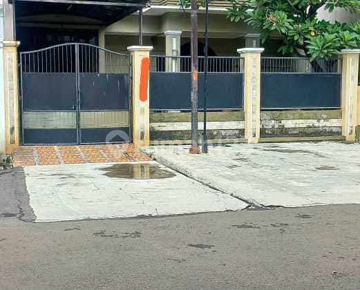 Dijual Rumah di Harapan Indah Bekasi