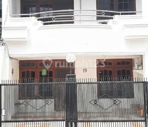 Disewakan Rumah Janur Asri Kelapa Gading Jakarta Utara