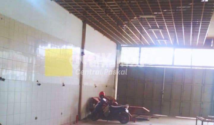 Ruang Usaha di Jalan Raya Laswi Bandung