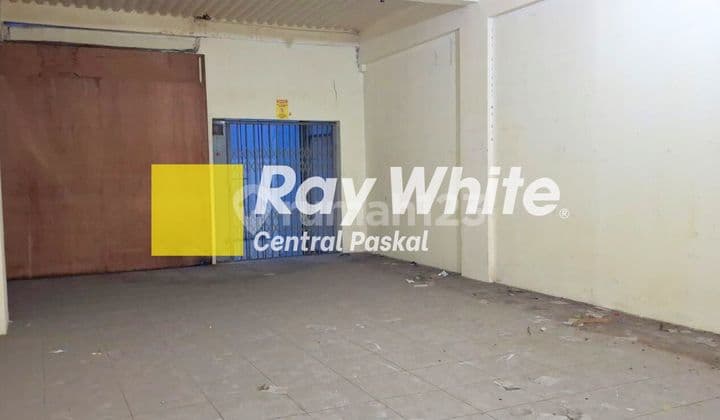 3.5-Story House in the City Center Area of Bandung City