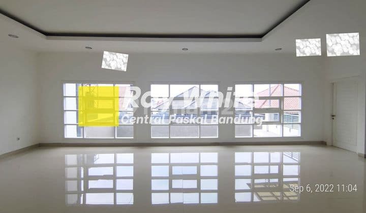 Rumah Bagus Minimalis di Batununggal Indah Estate Bandung