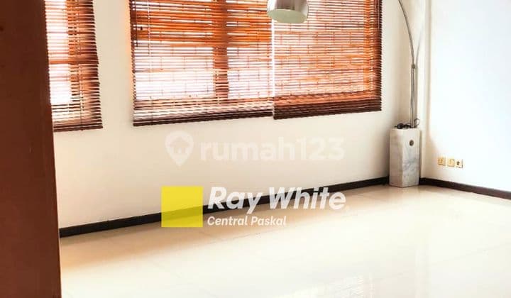 Ruko Strategis Bersih Dan Terawat di Mainroad Batununggal Estate