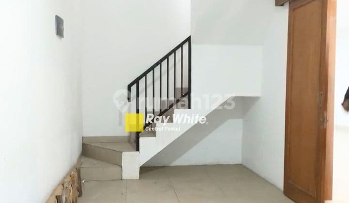 Rumah 2 Lantai Furnished Dan Siap Huni di Kembar Timur Kota Bandung