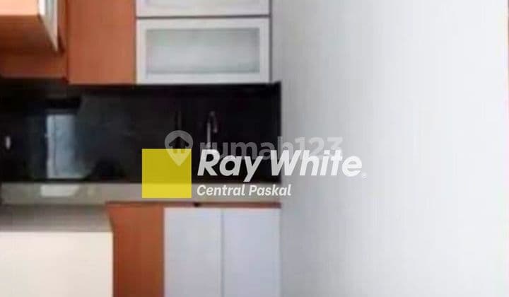 Rumah Baru 2 Lantai Kembar Mas di Kota Bandung