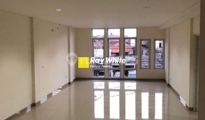 2 Well-Maintained and Strategic Shophouses on Moch Toha Main Road, Bandung