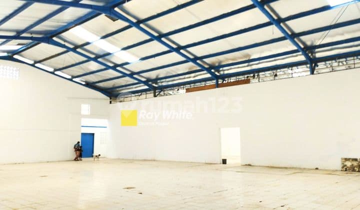 Gudang di Sayap Taman Kopo Indah 2 Manglid