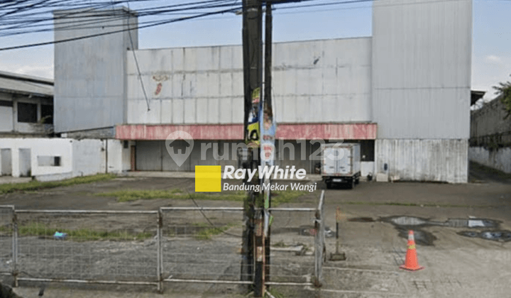 Ex Factory Outlet Building Taman Kopo Indah Bandung