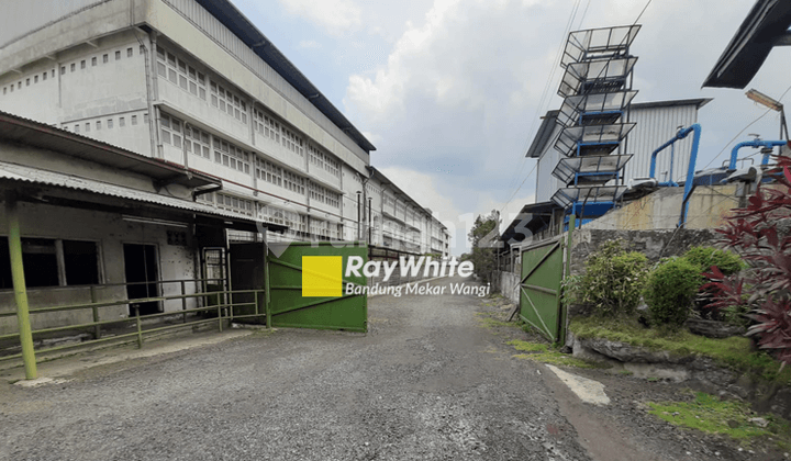 Pabrik Besar Strategis Kawasan Industri Moh Toha